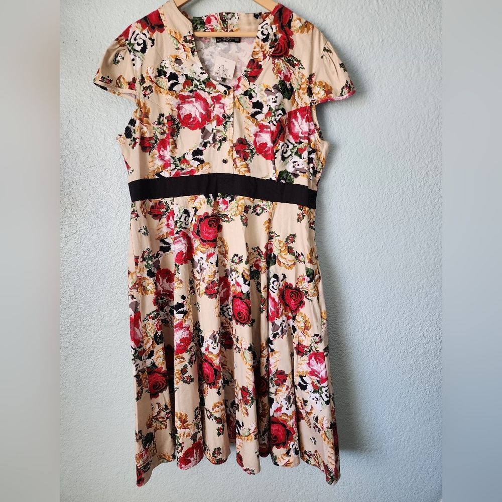 Heart And Roses Vixen Swing Fifthies Chic Floral Midi Dress with Cap Sleeves